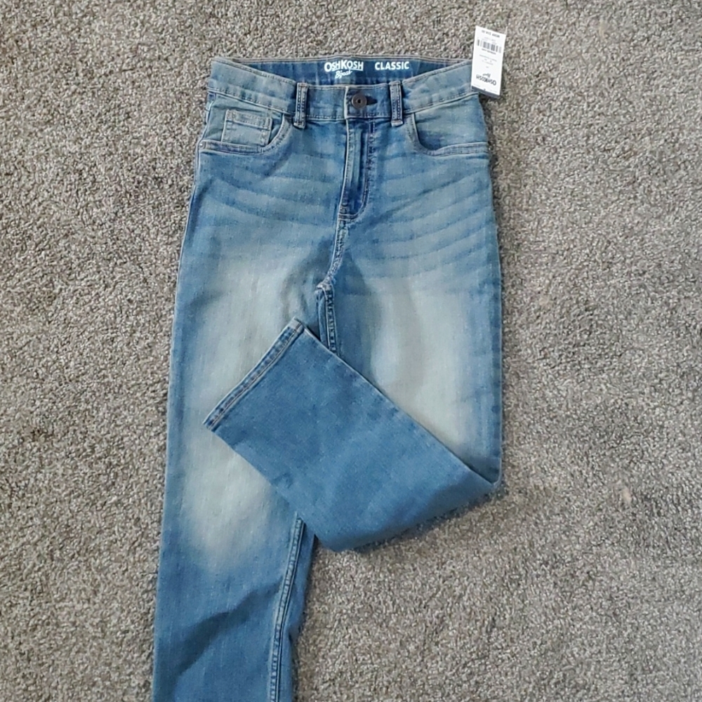 Osk kosh size 8